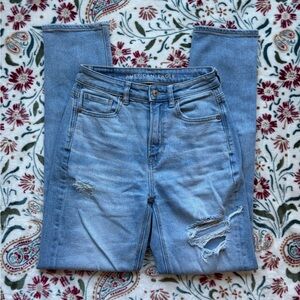 American Eagle Outfitters Mom Straight Jeans